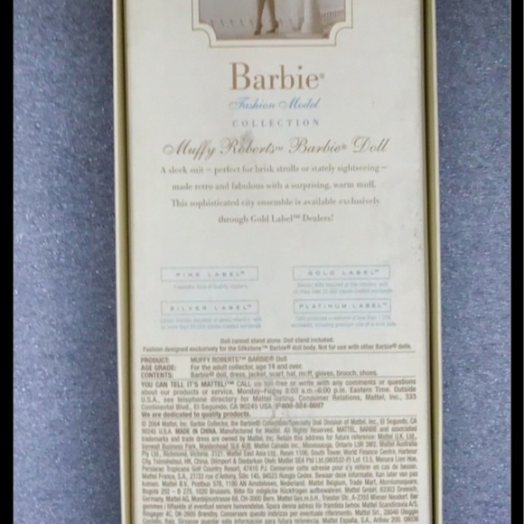 New Muffy Roberts Silkstone Gold Label Collector's Barbie with Box and Tissue - Picture 9 of 15